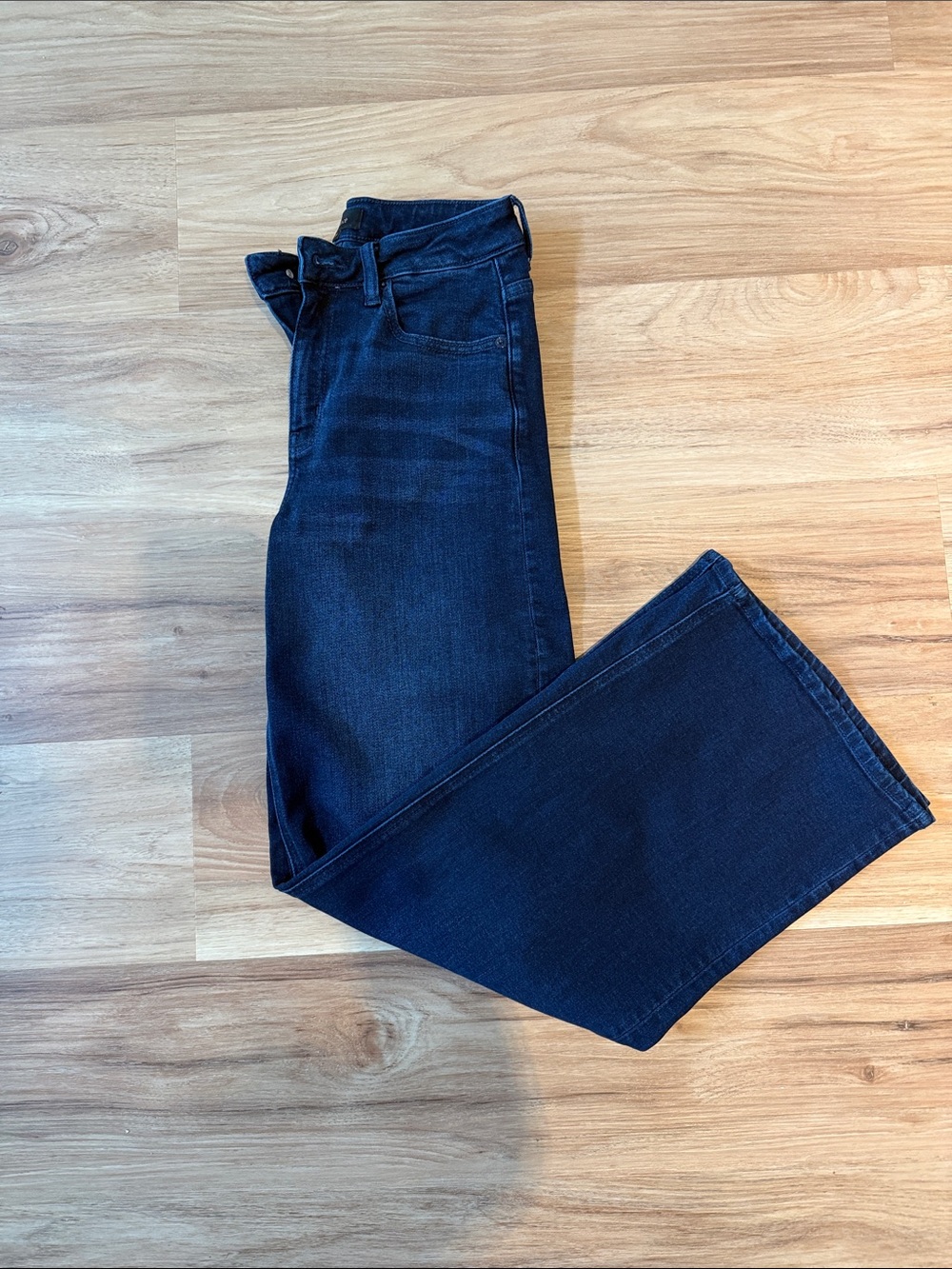 Quince Bella Stretch Wide Leg Jean Size 26